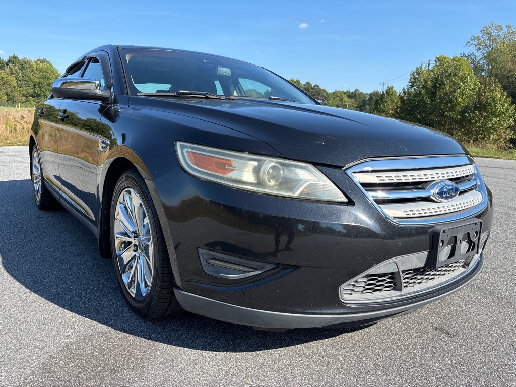 2011 Ford Taurus Image 7