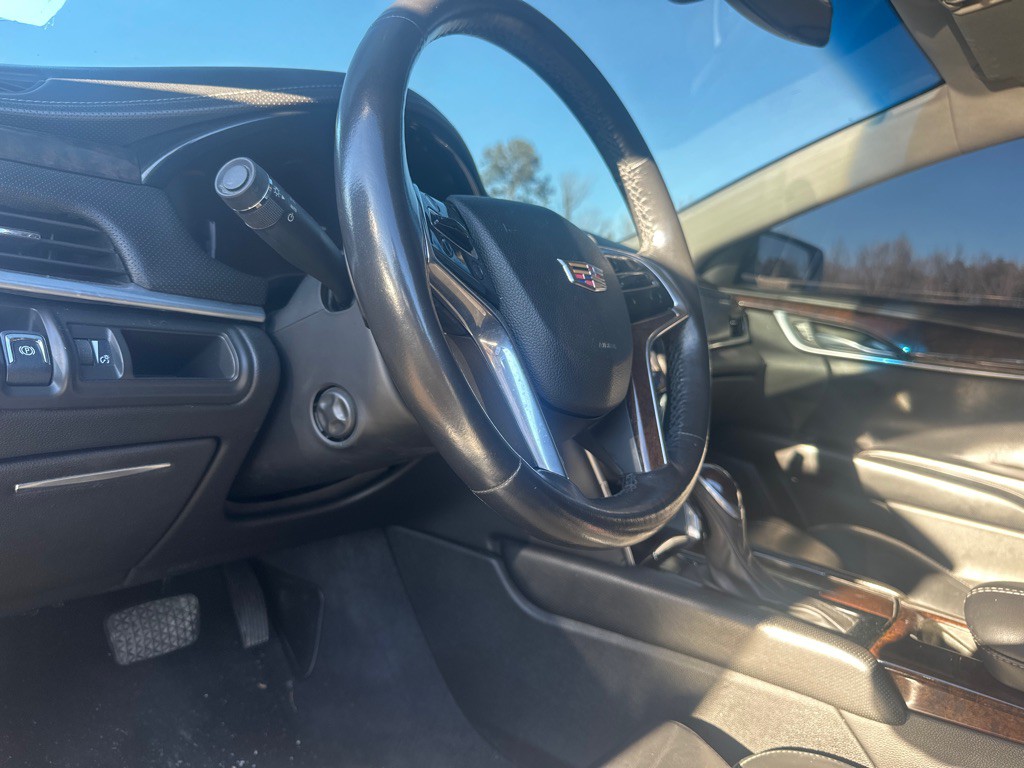 2017 Cadillac XTS Image 11