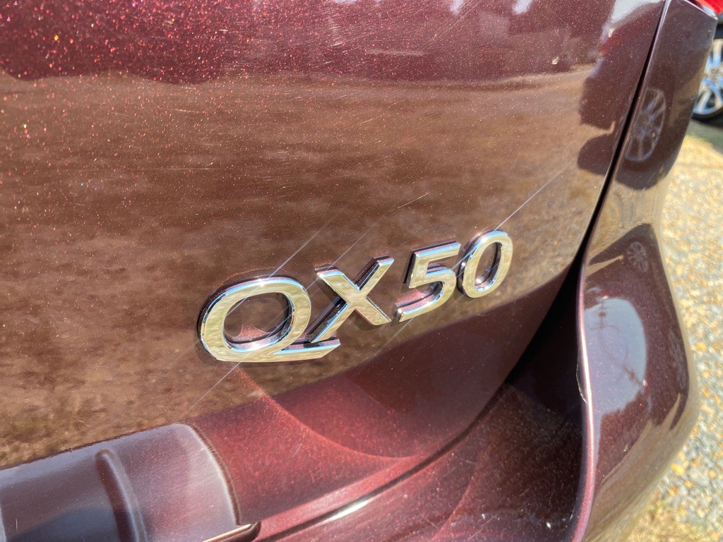 2017 INFINITI QX50 Image 7