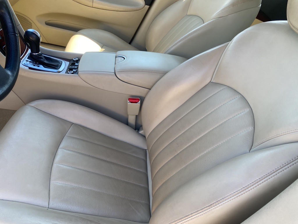 2017 INFINITI QX50 Image 10