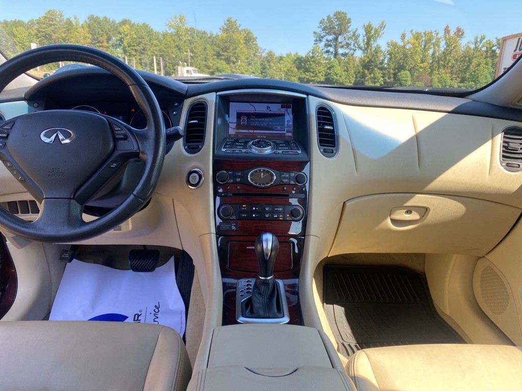 2017 INFINITI QX50 Image 13