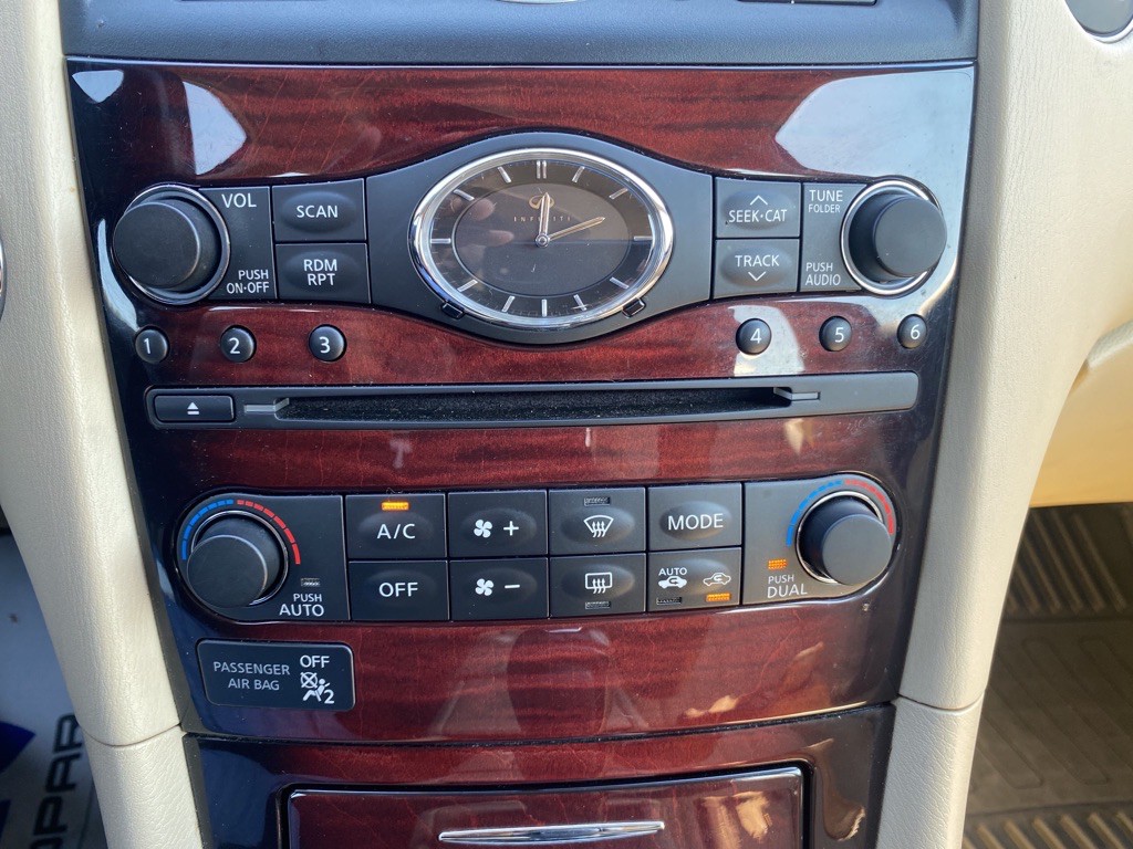 2017 INFINITI QX50 Image 18