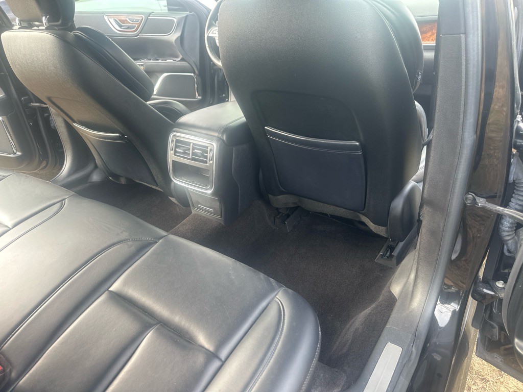 2017 Lincoln Continental Image 16