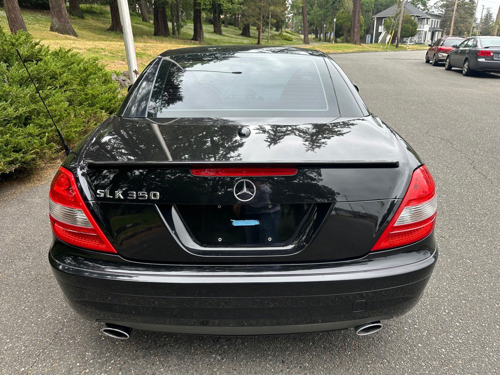 2008 Mercedes-Benz SLK-Class Image 9