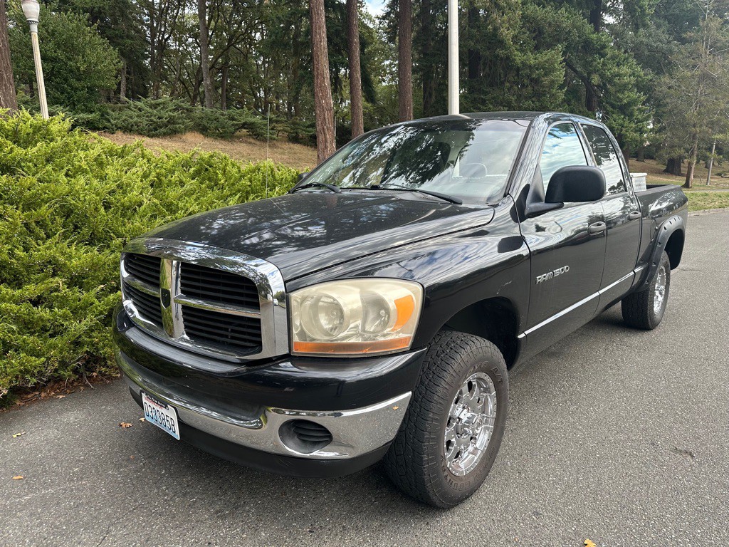 2006 Dodge Ram 1500 Image 2