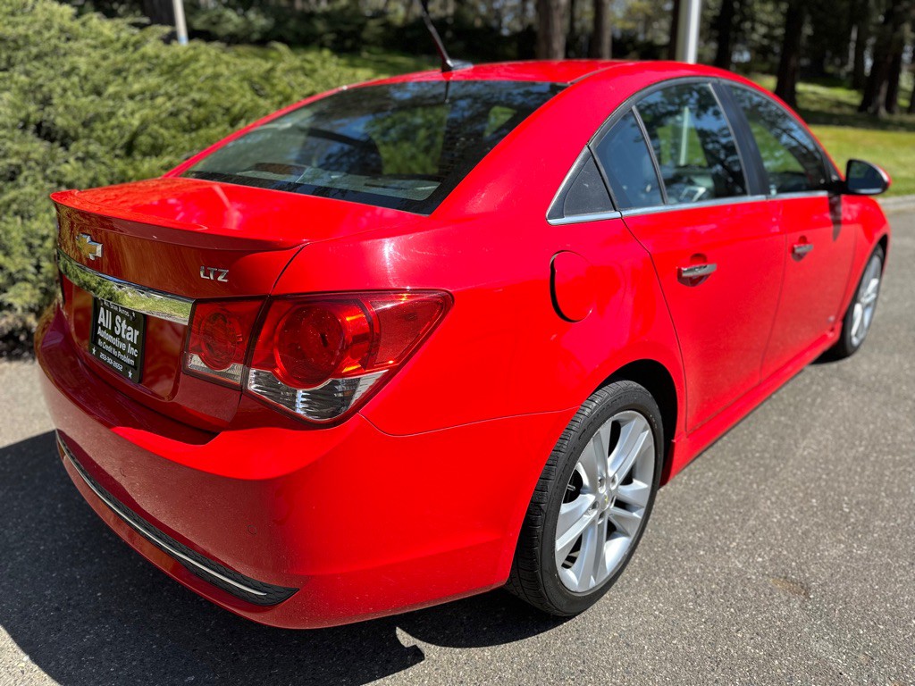 2014 Chevrolet Cruze Image 5
