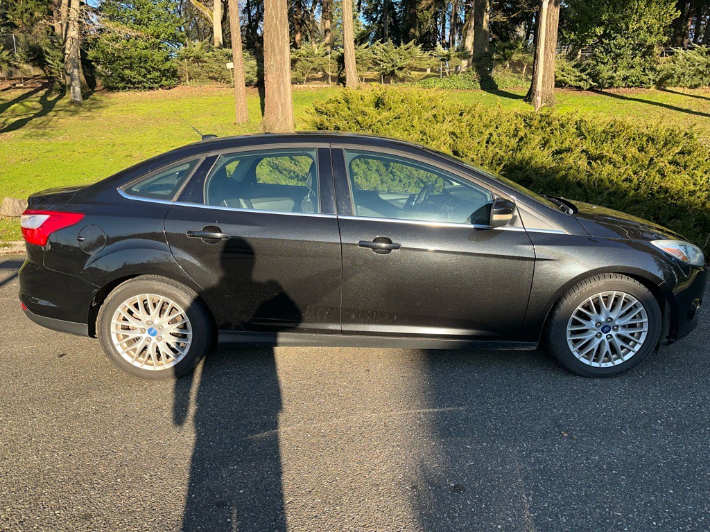 2012 Ford Focus Image 4