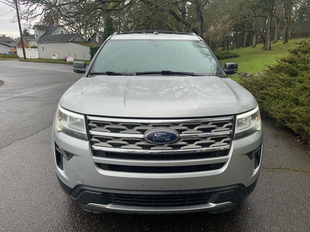 2018 Ford Explorer Image 2