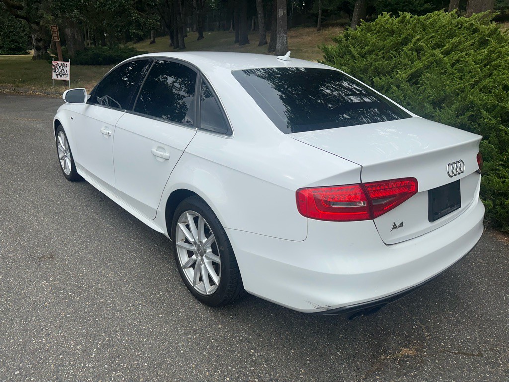2015 Audi A4 Image 5