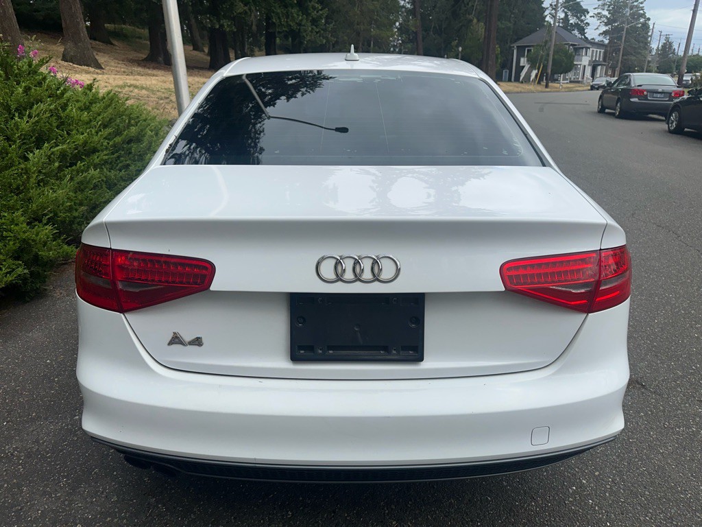 2015 Audi A4 Image 6