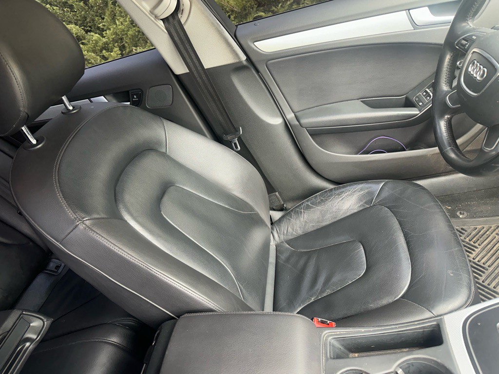 2015 Audi A4 Image 10