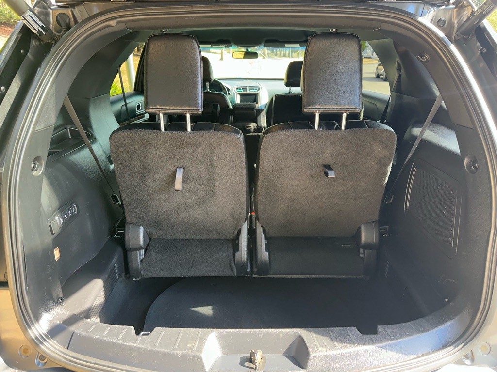 2016 Ford Explorer Image 15