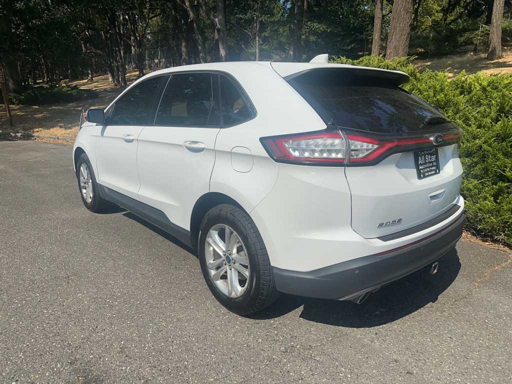 2015 Ford Edge Image 5