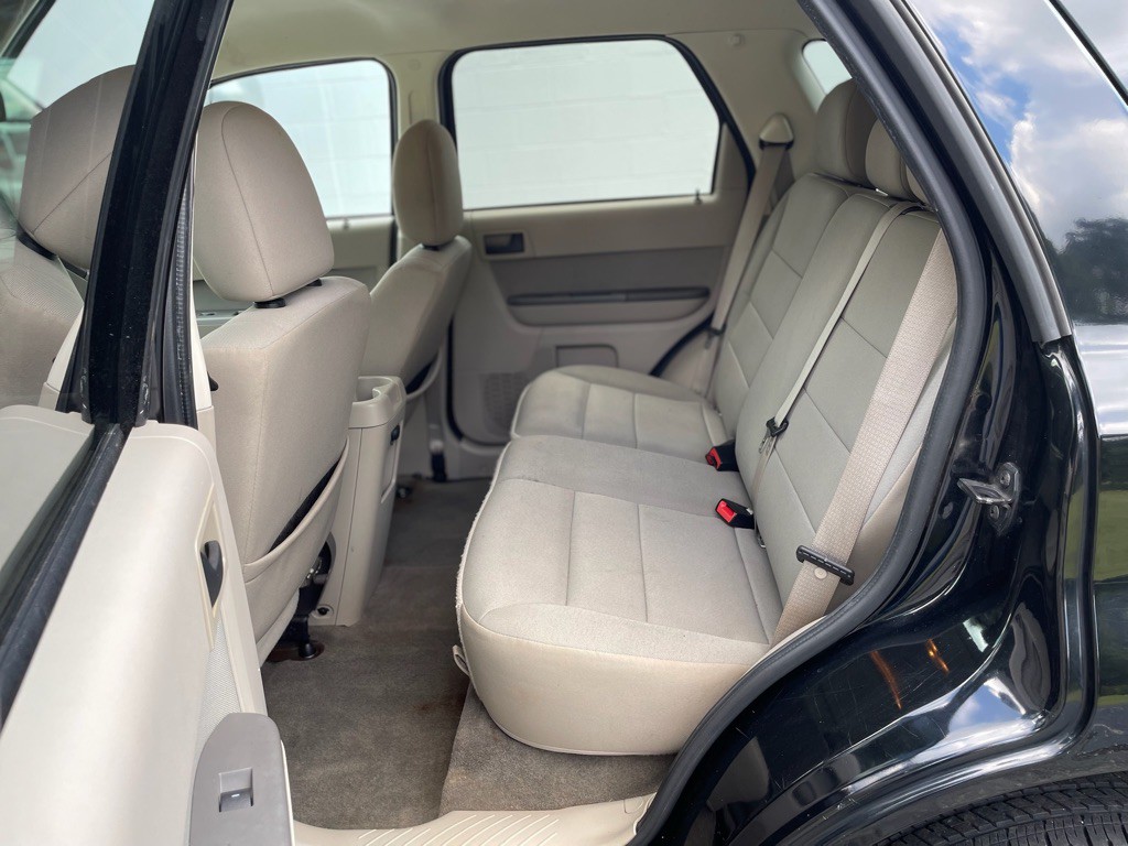 2010 Ford Escape Image 8