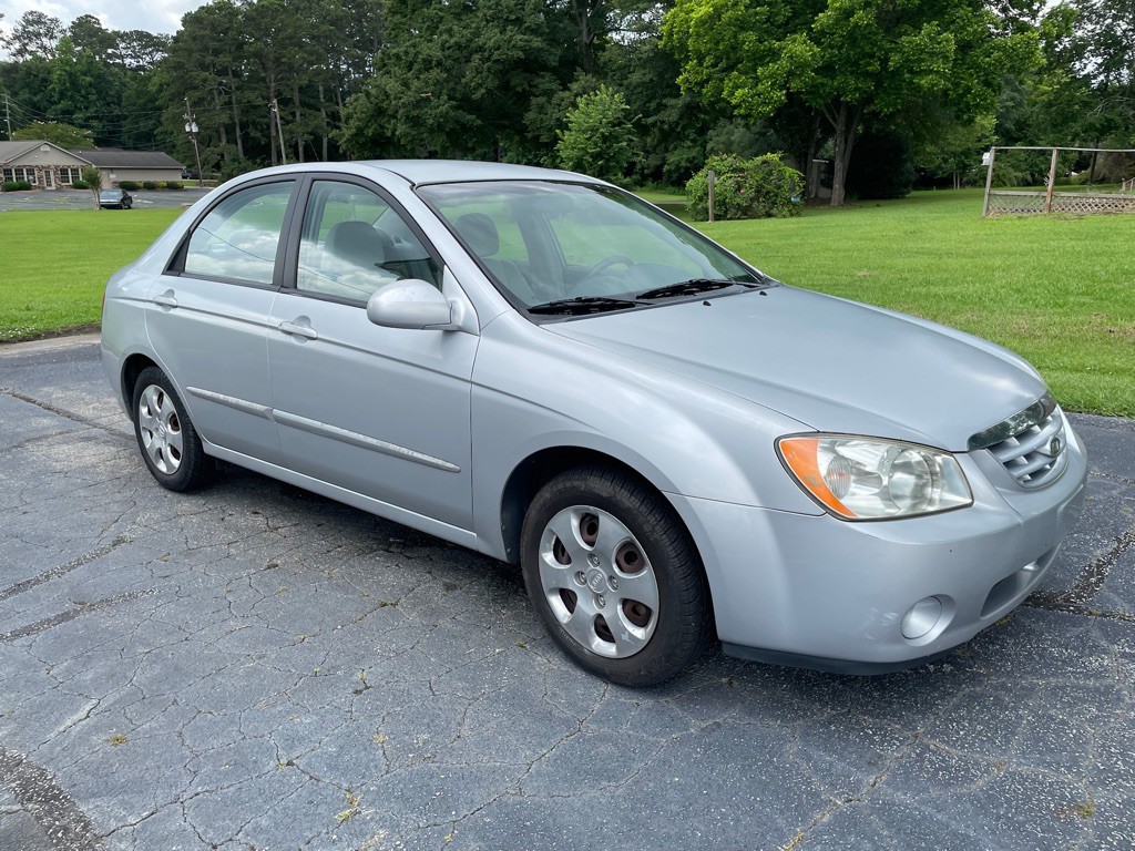 2006 Kia Spectra Image 2
