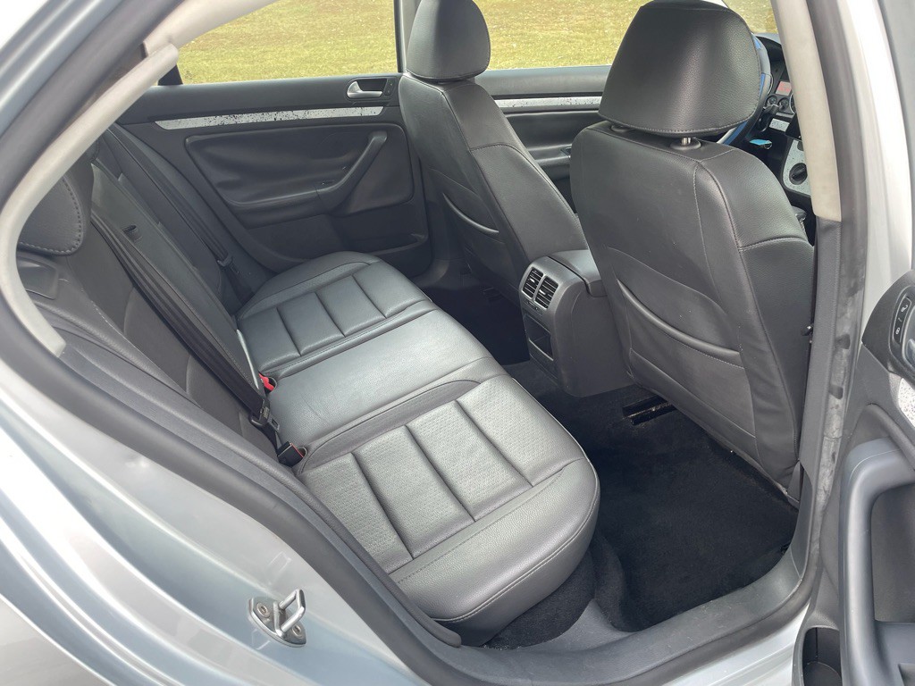 2008 Volkswagen Jetta Image 11