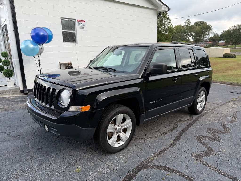 2017 Jeep Patriot Image 1