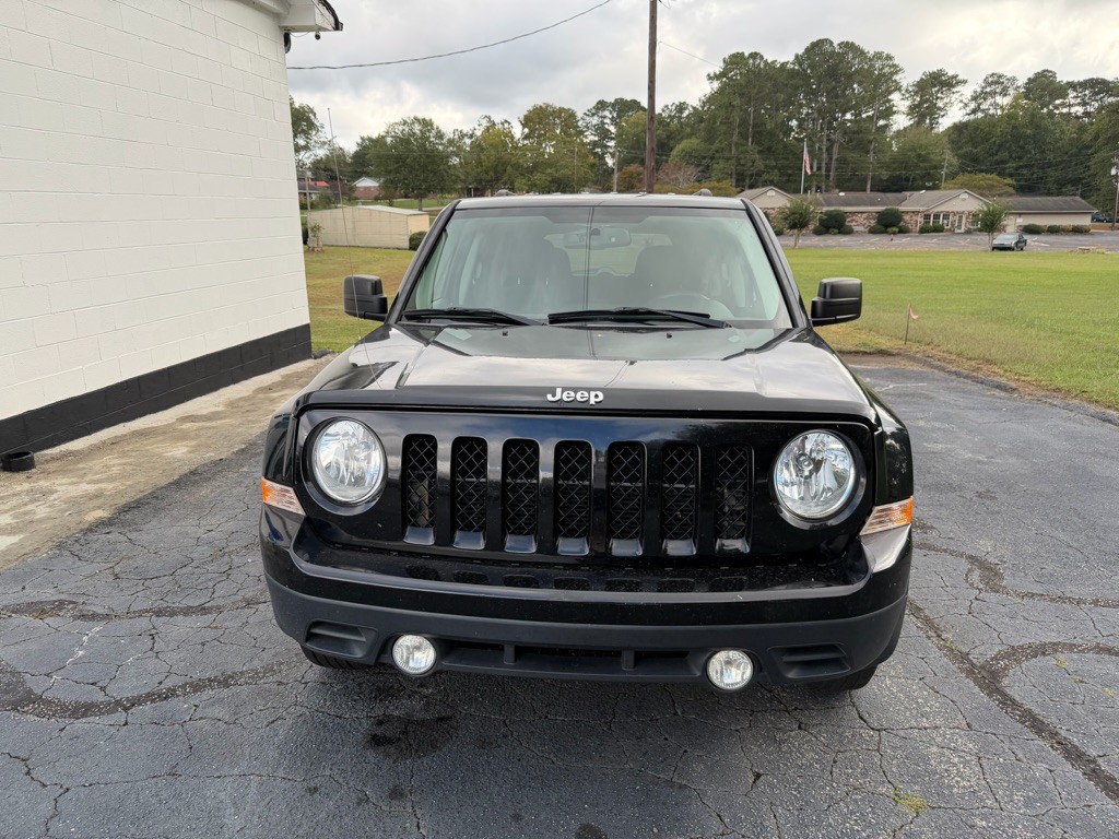 2017 Jeep Patriot Image 2