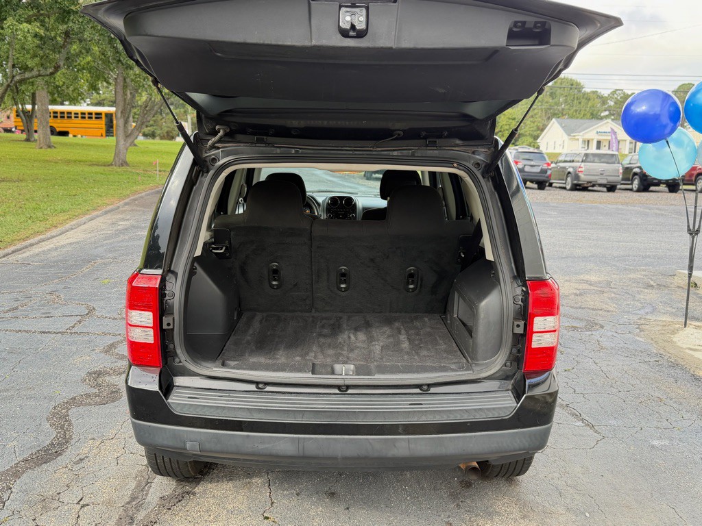 2017 Jeep Patriot Image 6