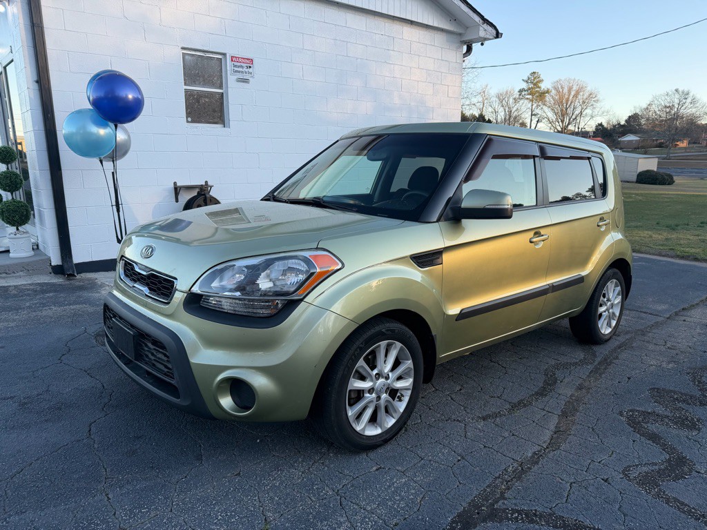 2012 Kia Soul Image 1