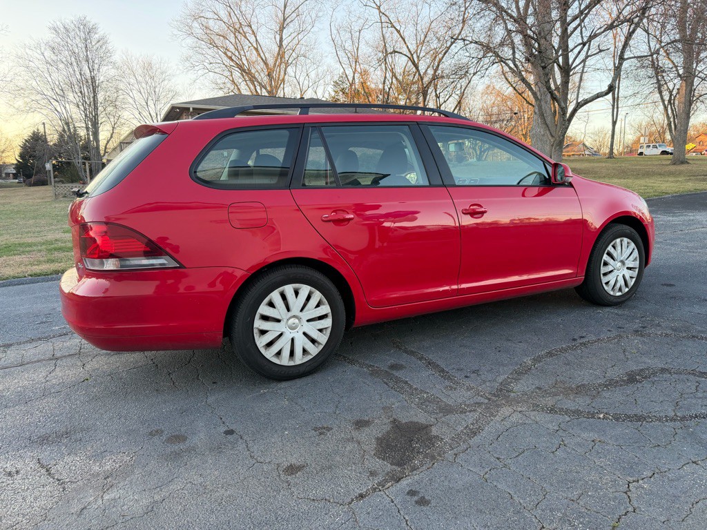 2011 Volkswagen Jetta Image 5