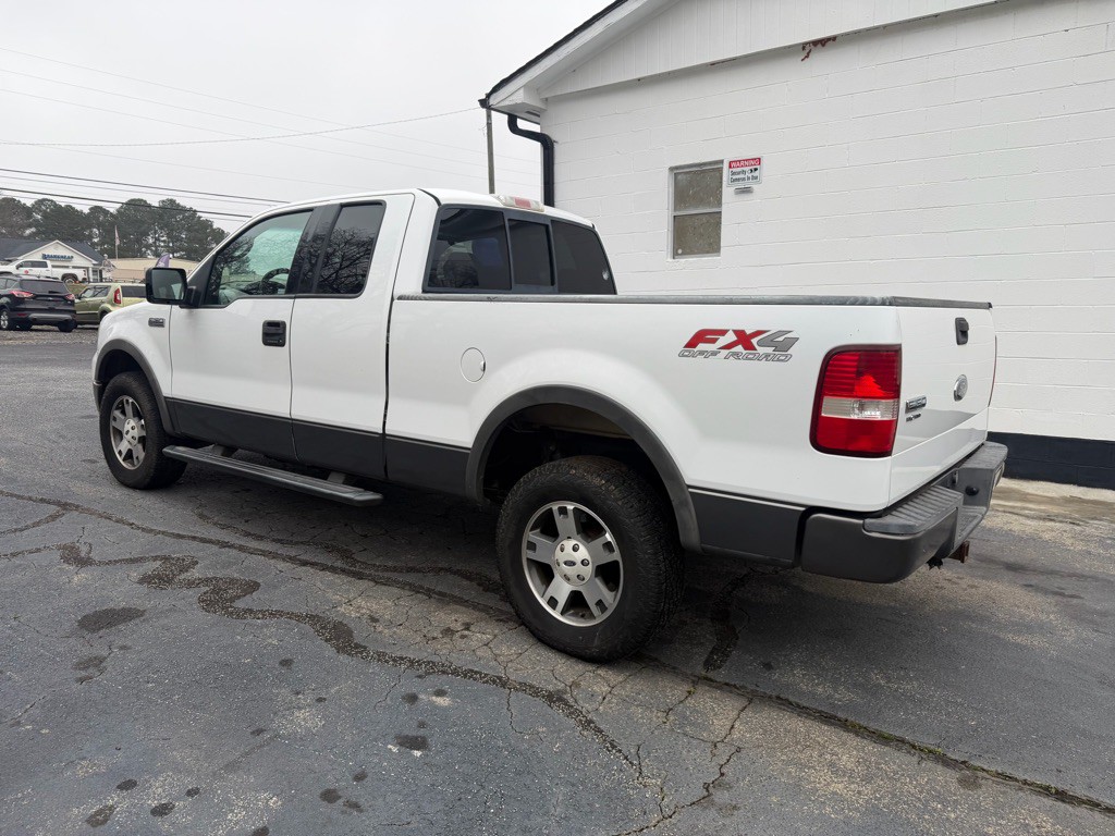2004 Ford F-150 Image 6