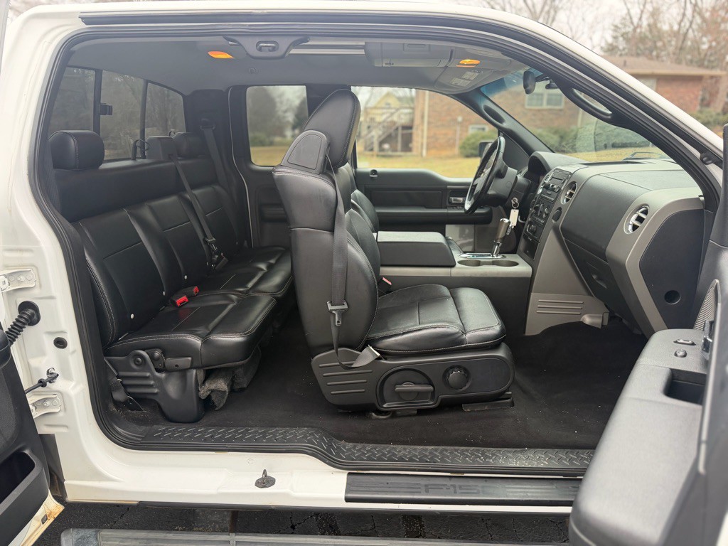 2004 Ford F-150 Image 11