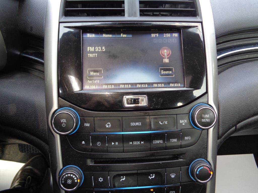 2014 Chevrolet Malibu Image 16