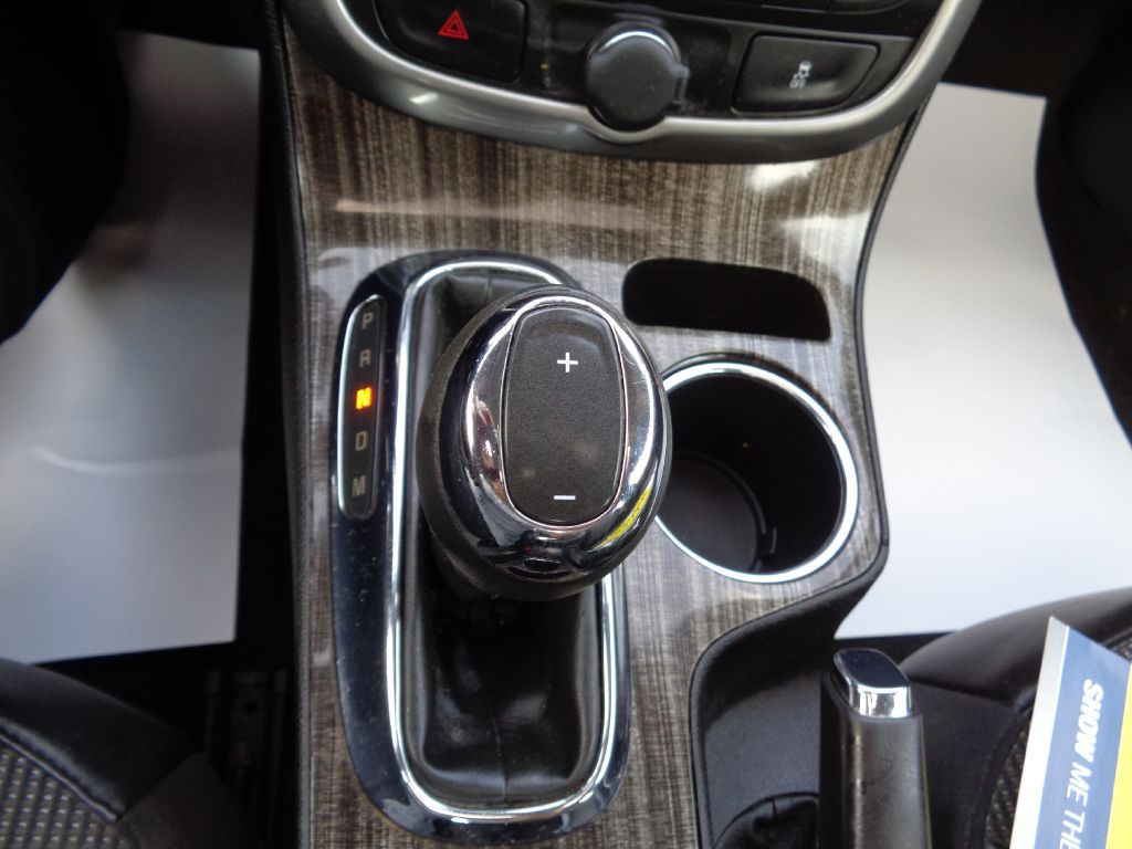 2014 Chevrolet Malibu Image 17