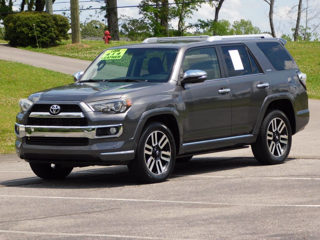 2015 Toyota 4Runner Image 2