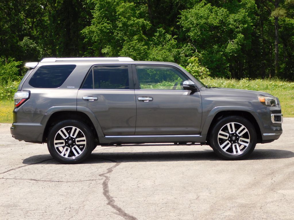 2015 Toyota 4Runner Image 3