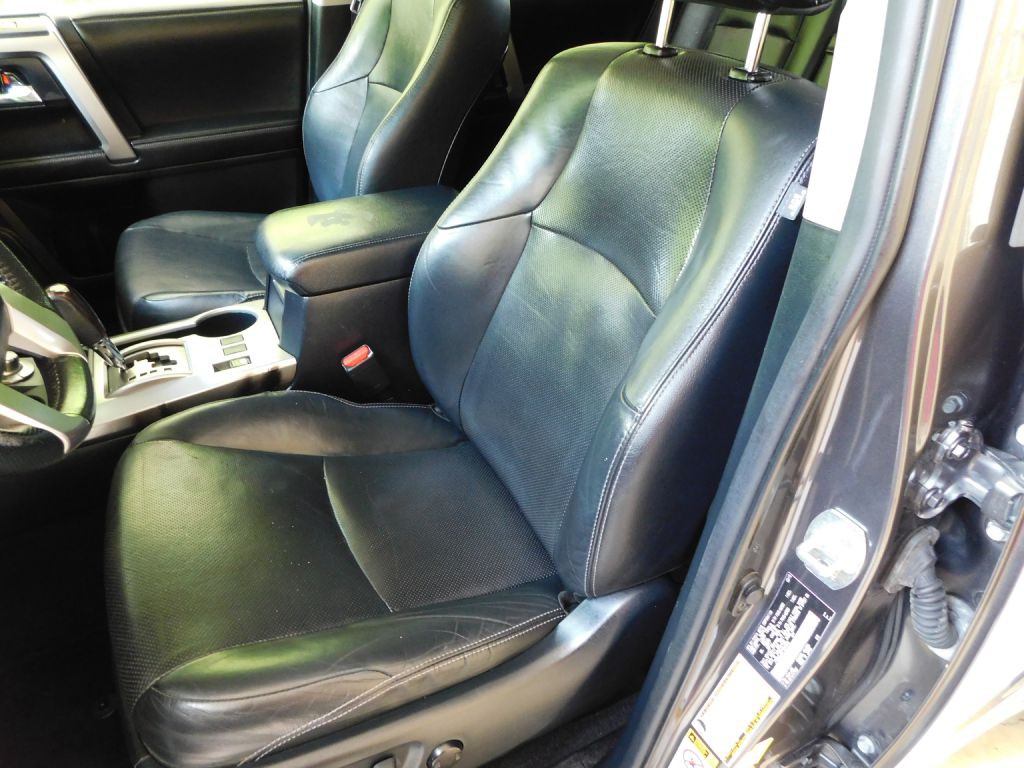 2015 Toyota 4Runner Image 9
