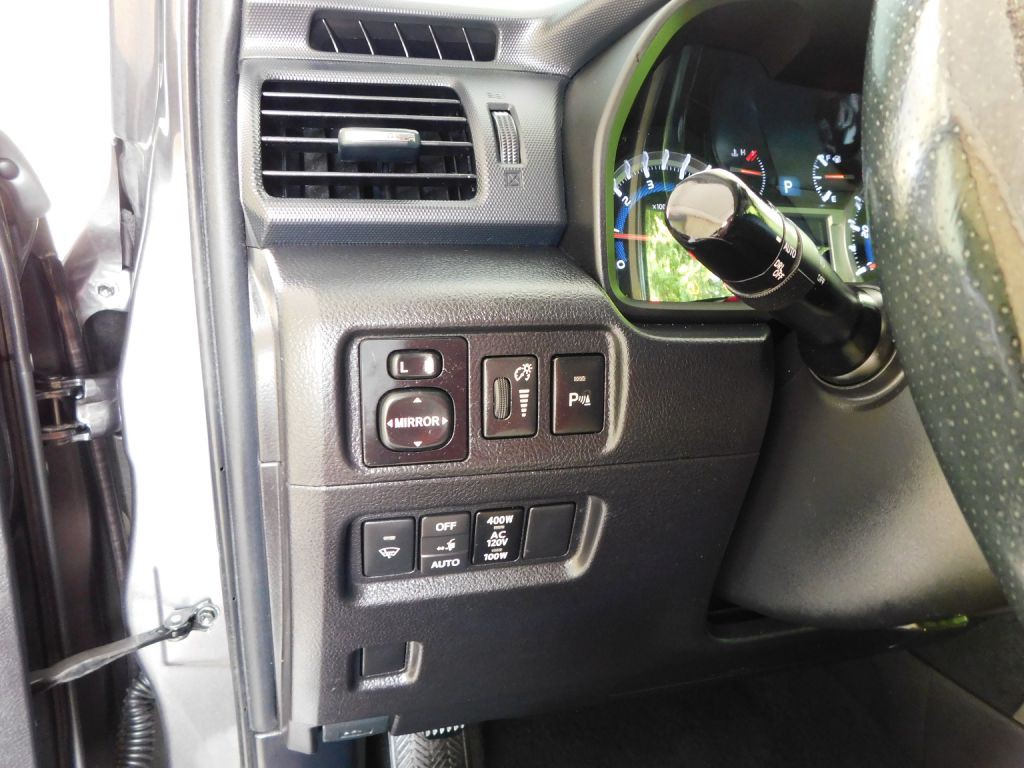 2015 Toyota 4Runner Image 13
