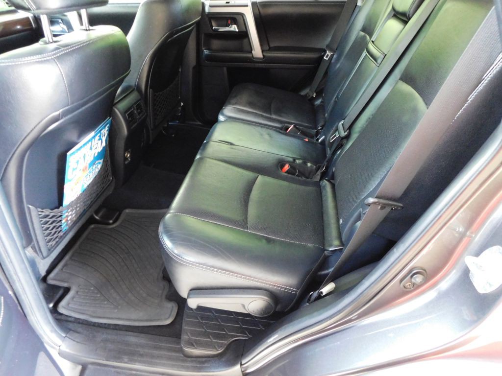 2015 Toyota 4Runner Image 25
