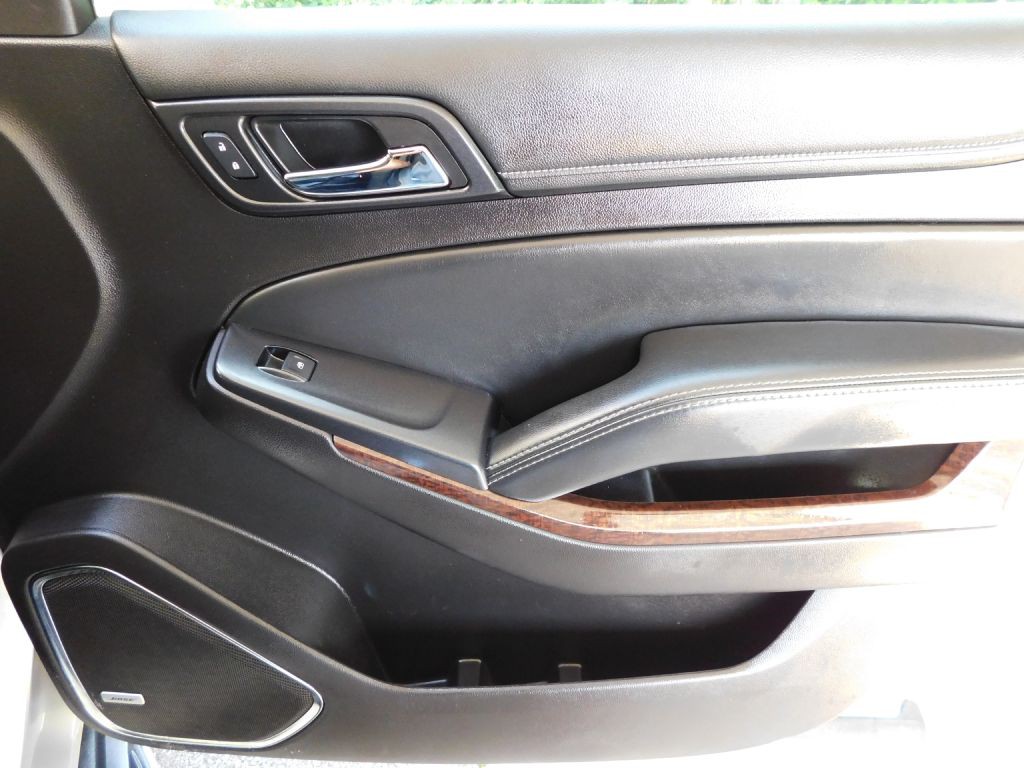 2016 GMC Yukon Image 39