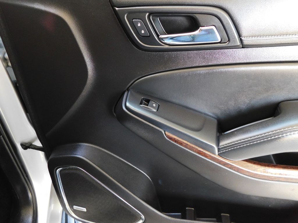 2016 GMC Yukon Image 40