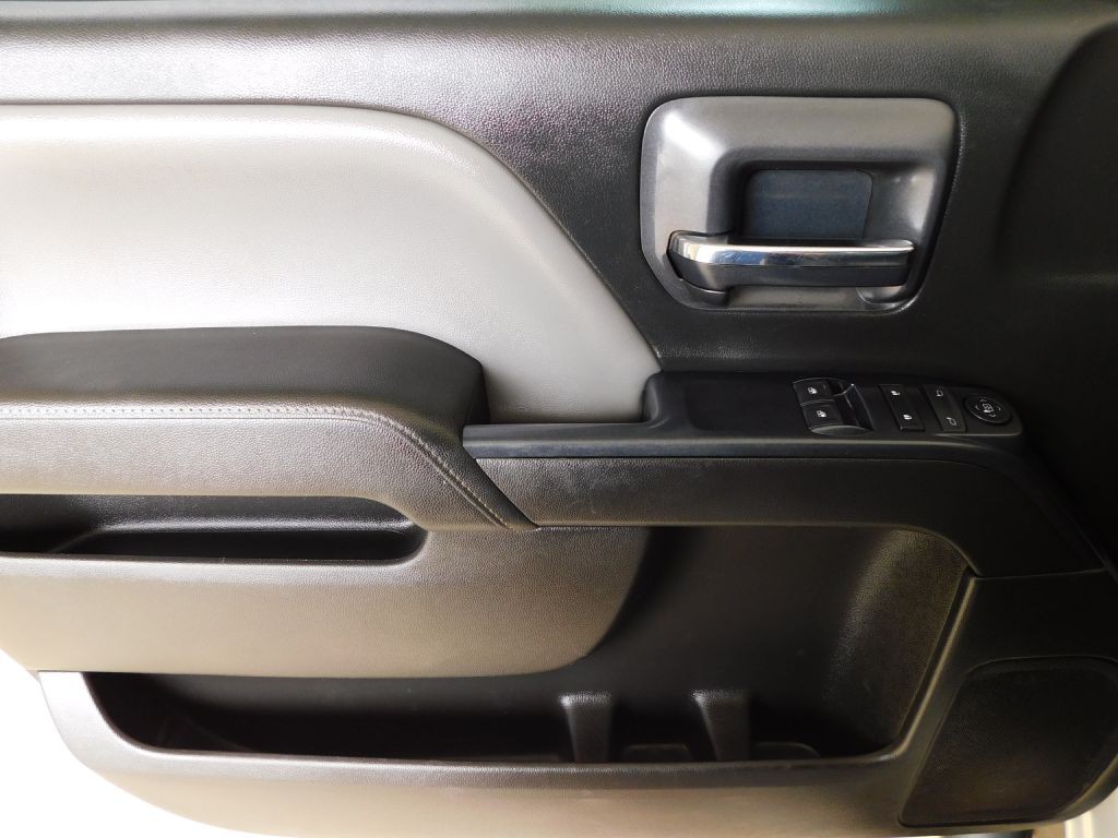 2015 Chevrolet Silverado 1500 Image 18