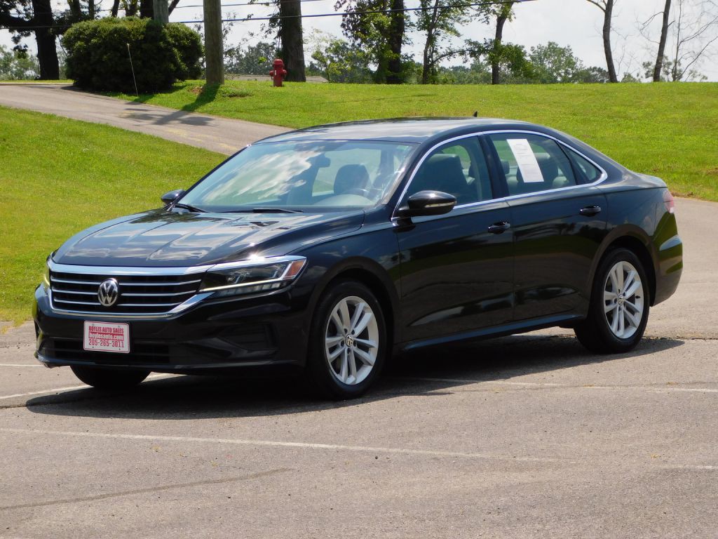 2020 Volkswagen Passat Image 2