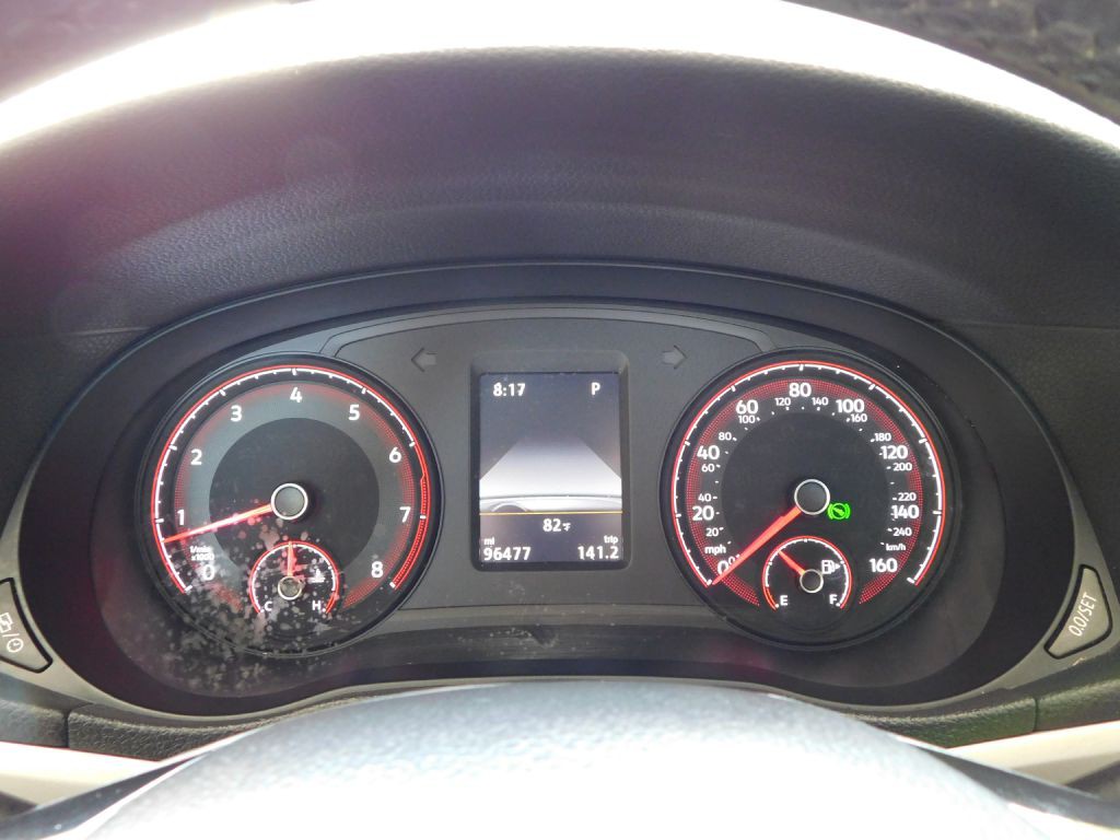 2020 Volkswagen Passat Image 11