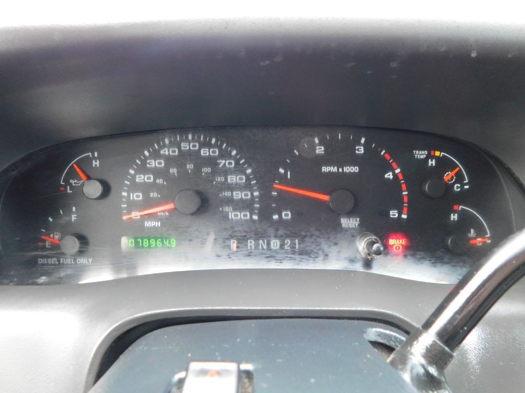 2002 Ford F-350 Image 10