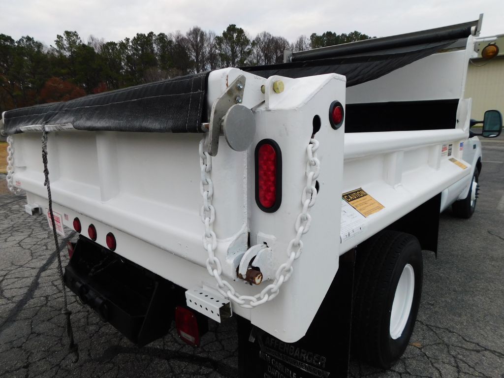 2002 Ford F-350 Image 33