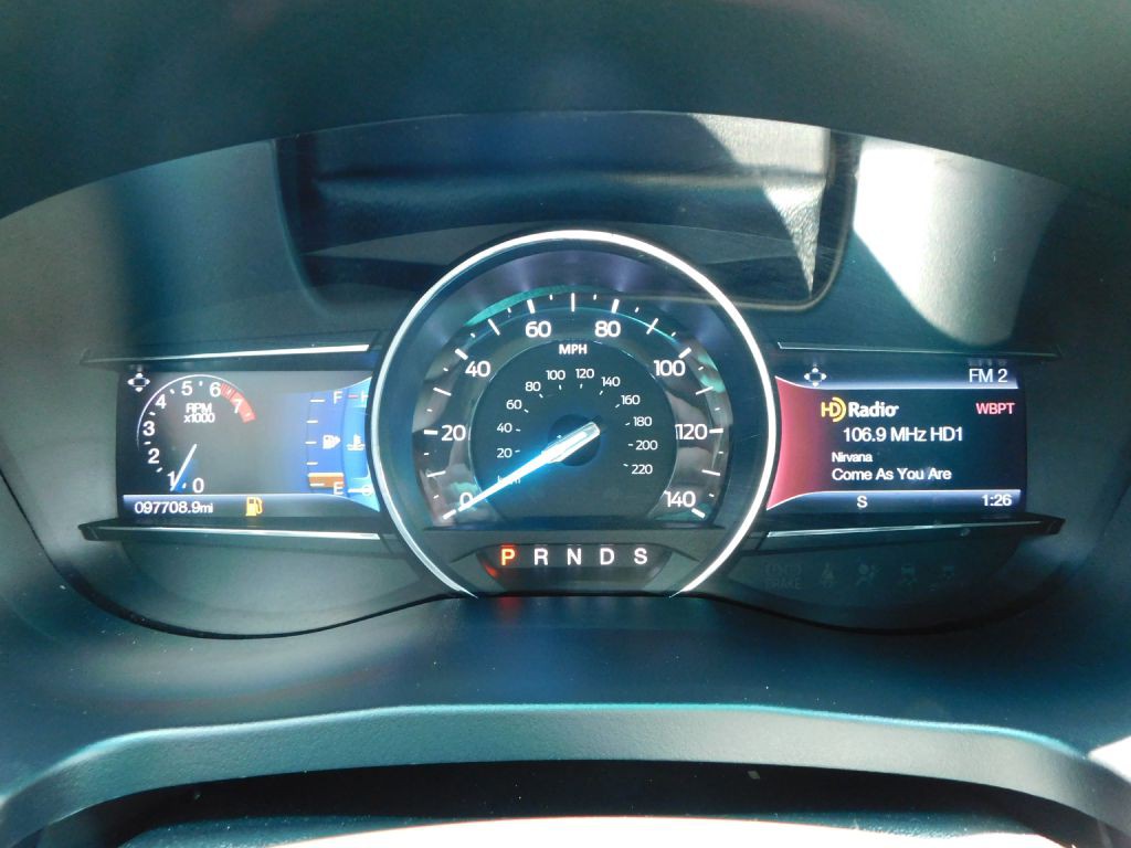 2016 Ford Explorer Image 10