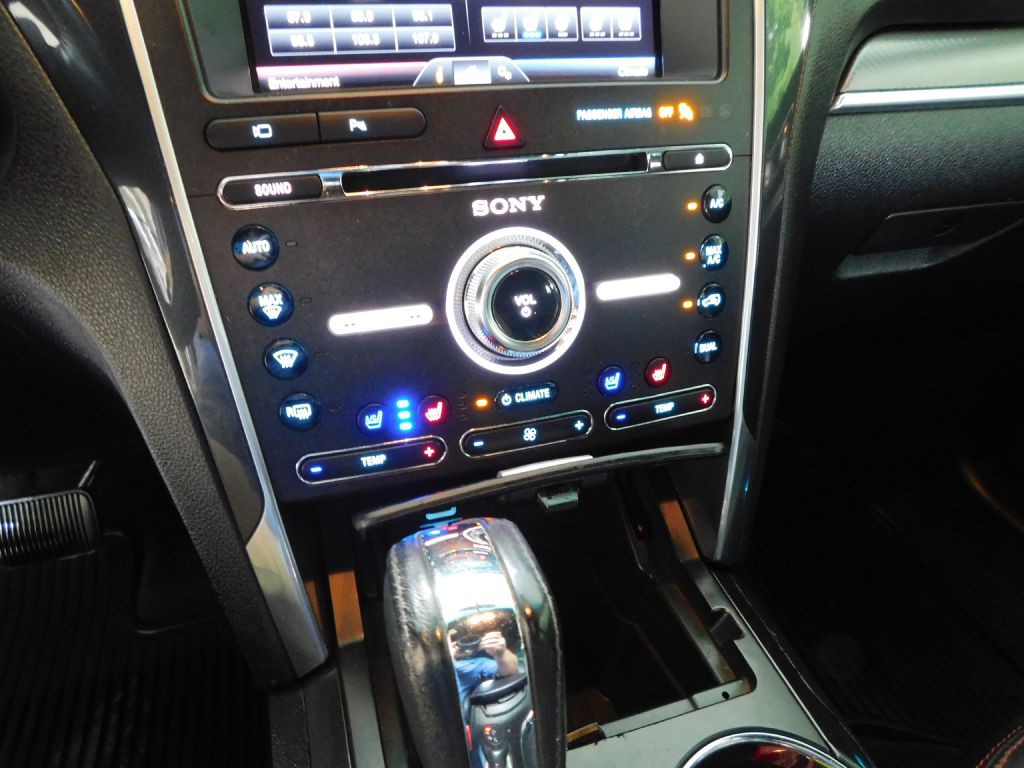 2016 Ford Explorer Image 15