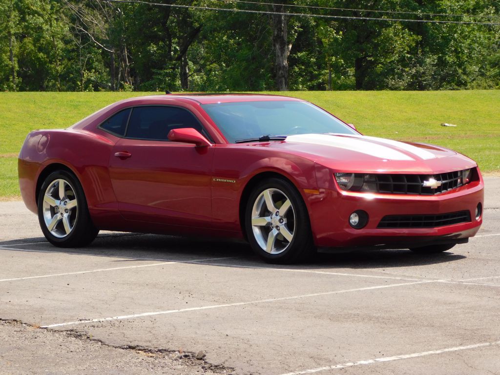2013 Chevrolet Camaro Image 1