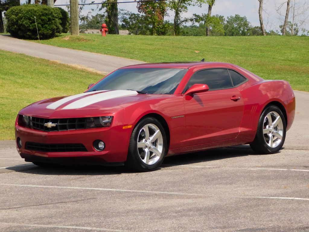2013 Chevrolet Camaro Image 2
