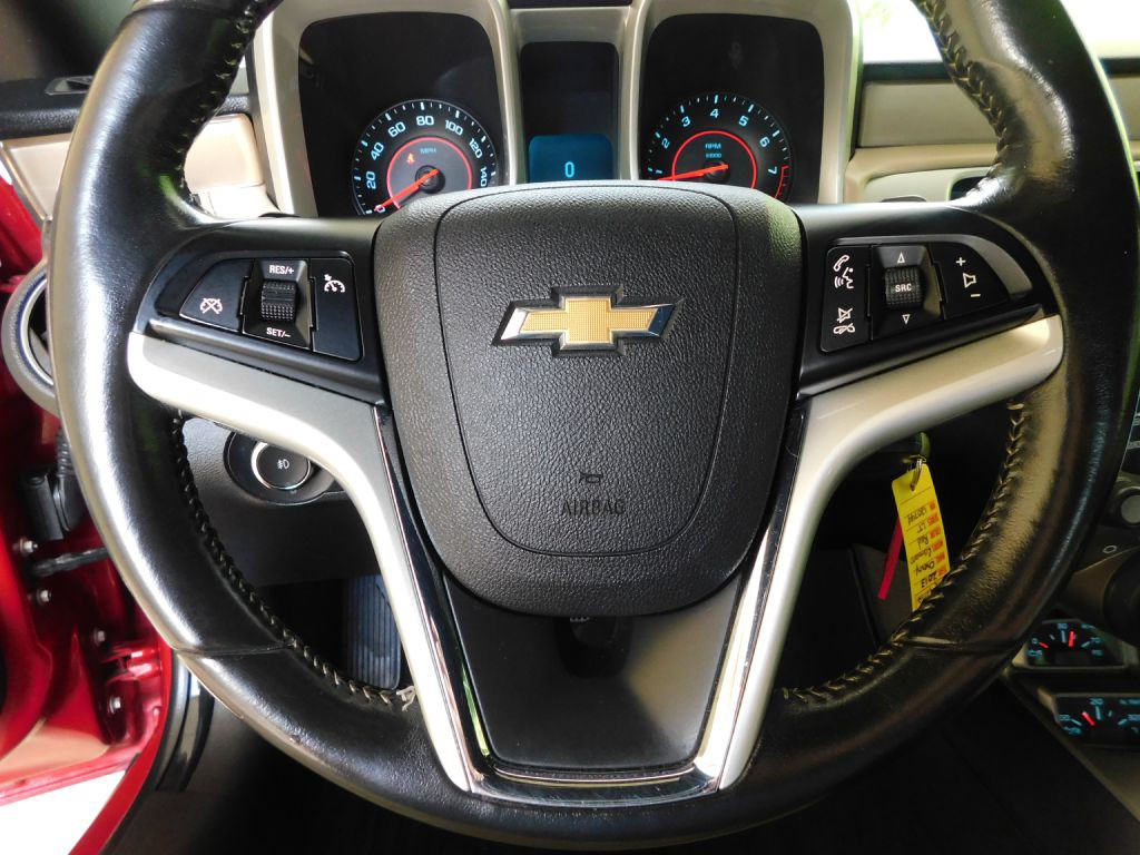 2013 Chevrolet Camaro Image 11