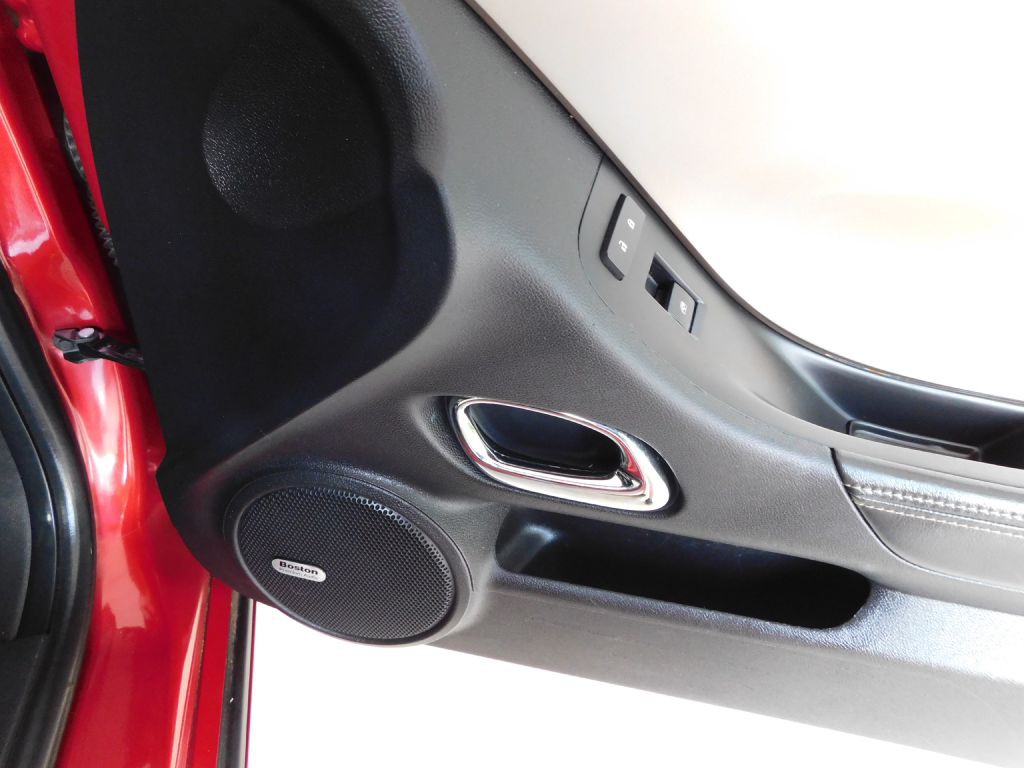 2013 Chevrolet Camaro Image 31