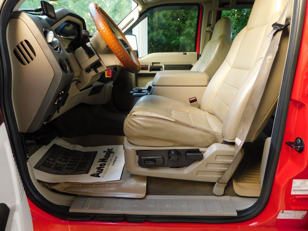 2009 Ford F-250 Image 8