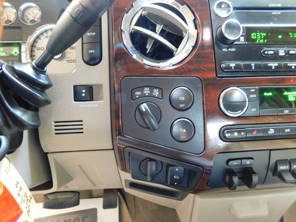 2009 Ford F-250 Image 14