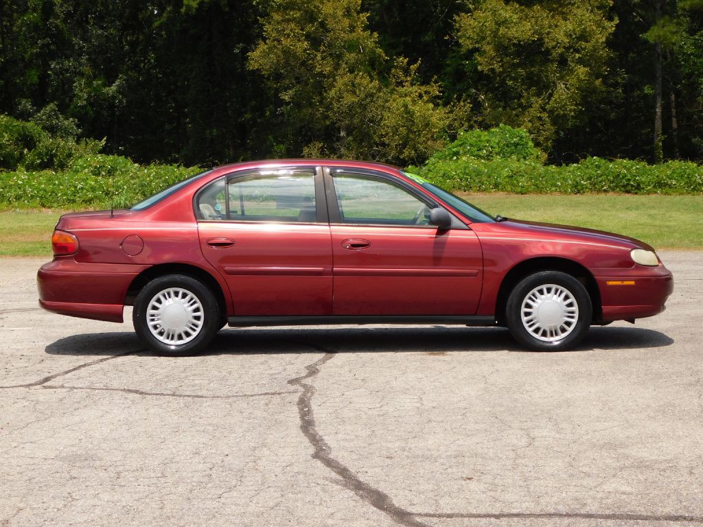 2002 Chevrolet Malibu Image 3